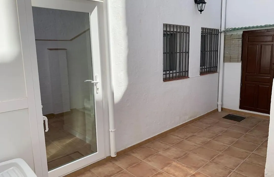 Casita En Granada-1